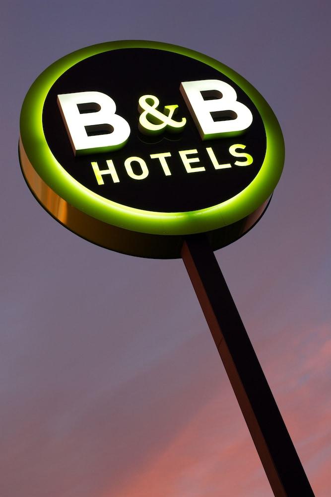 Hotel Centre 2*